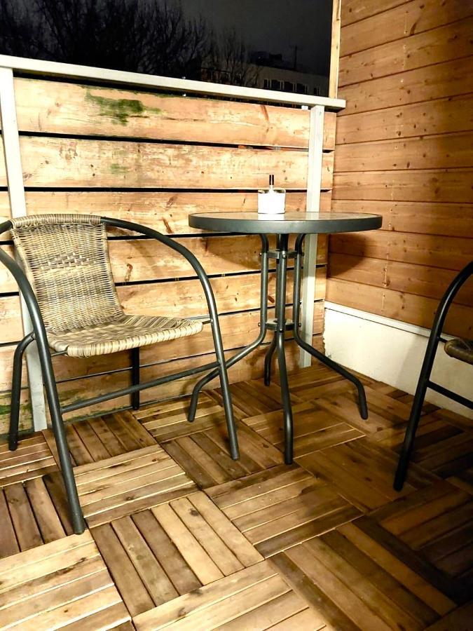 Ferienwohnung Apartament Sajowy Z Miejscem Postojowym W Garazu Podziemnym Thorn Exterior foto
