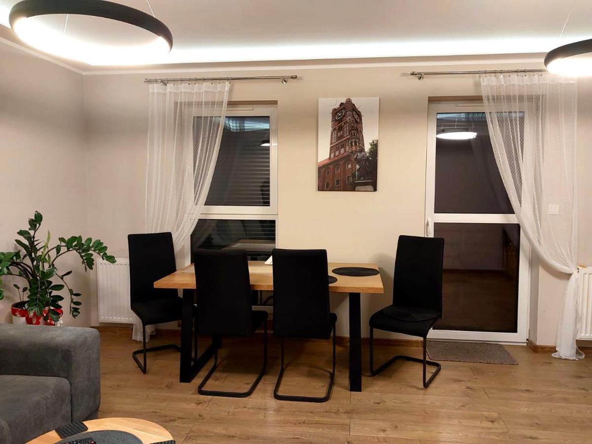 Ferienwohnung Apartament Sajowy Z Miejscem Postojowym W Garazu Podziemnym Thorn Exterior foto